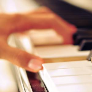 美女爱爱嫩毛视频
